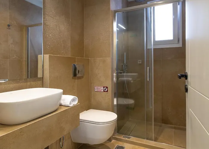 アパート Two Bedroom Athena *