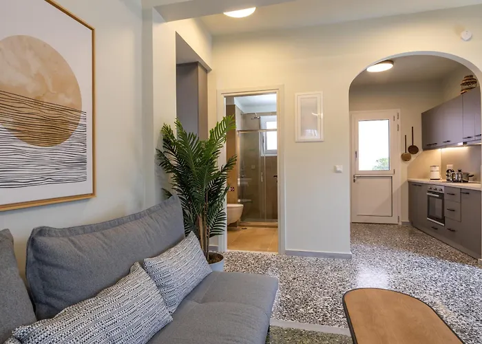 アパート Two Bedroom Athena *