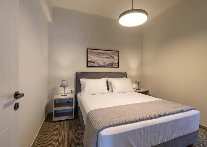 アパート Two Bedroom Athena *