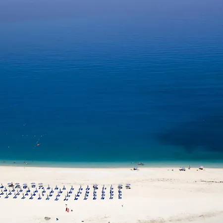 Lejlighed Two Bedroom Athena